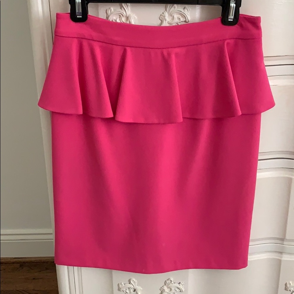 Alice & Olivia fuschia peplum skirt